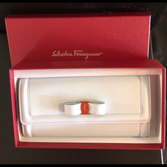 Salvatore Ferragamo Vera bow continental wallet - Picture 5 of 7